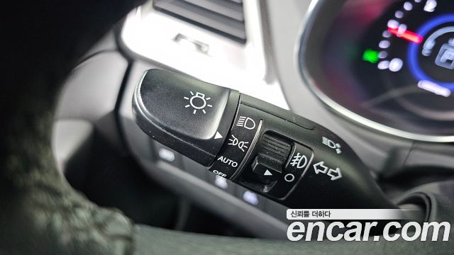 Hyundai Santafe 2015 — photo 26