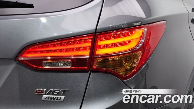 Hyundai Santafe 2015 — photo 9