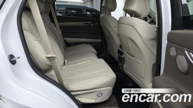 Genesis GV80 2023 — photo 17