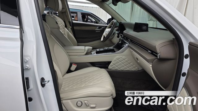Genesis GV80 2023 — photo 16