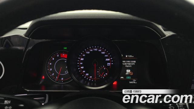 Hyundai AVANTE 2021 — photo 11