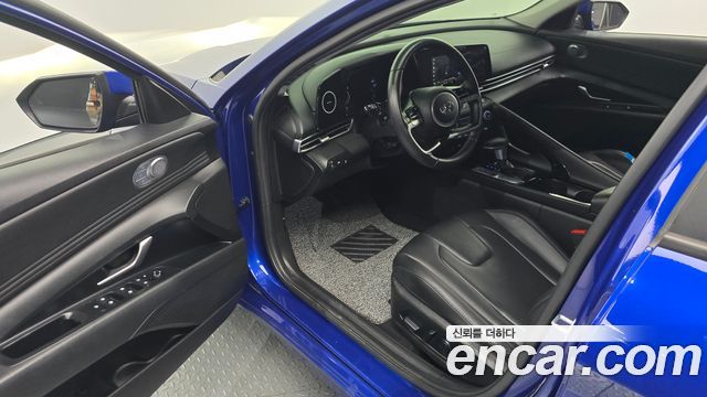 Hyundai AVANTE 2021 — photo 13