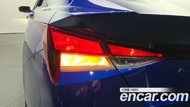 Hyundai AVANTE 2021 — photo 9