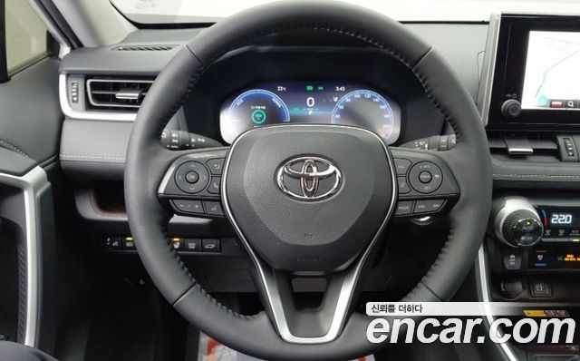 Toyota RAV4 2025 — photo 10