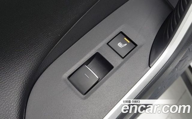 Toyota RAV4 2025 — photo 15