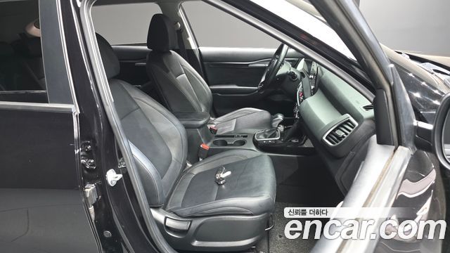 Kia Seltos 2023 — photo 11