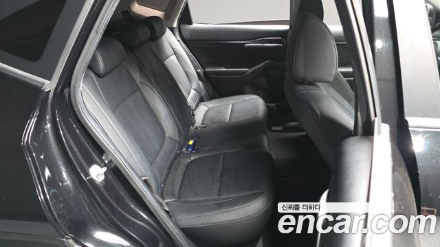Kia Seltos 2023 — photo 12