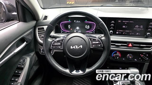 Kia Seltos 2023 — photo 13
