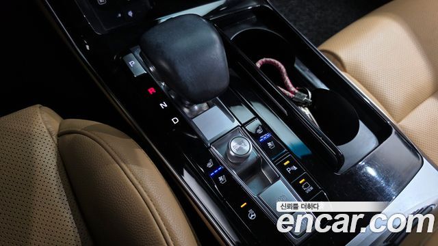 Kia K7 2020 — photo 12