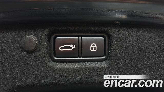 Kia K7 2020 — photo 23