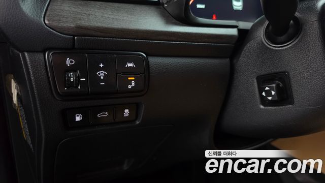 Kia K7 2020 — photo 29