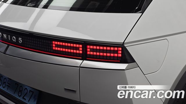 Hyundai Ioniq5 2024 — photo 9
