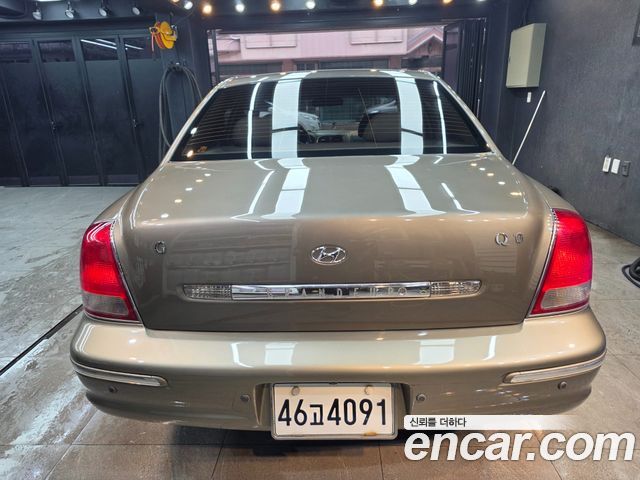 Hyundai Grandeur 2000 — photo 4