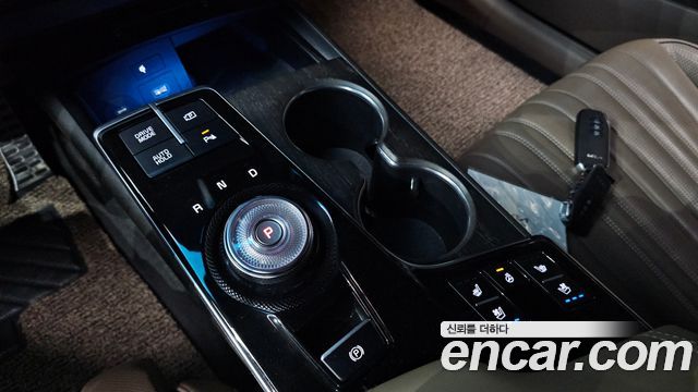 Kia K8 2023 — photo 12