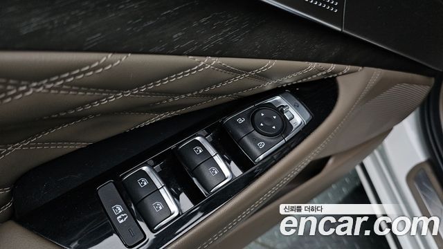 Kia K8 2023 — photo 23
