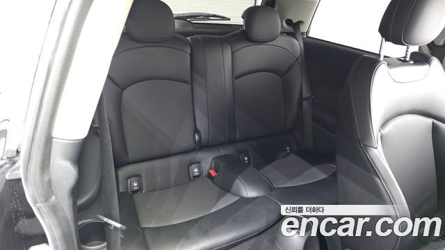 Mini Cooper 2018 — photo 11