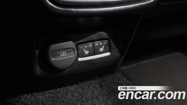 Polestar Polestar 2 2022 — photo 18