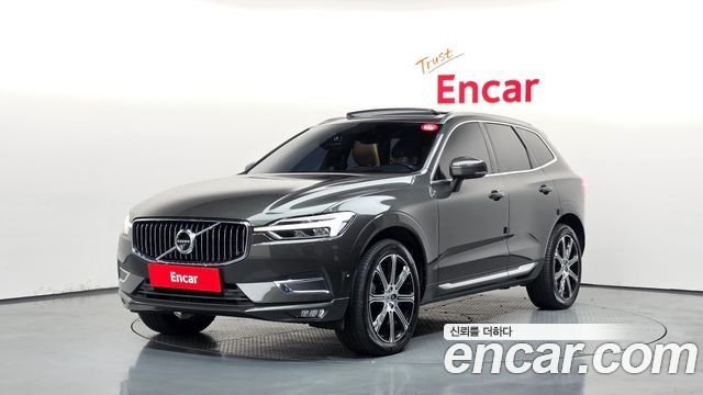 Volvo XC60 2019 — photo 1