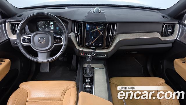 Volvo XC60 2019 — photo 7