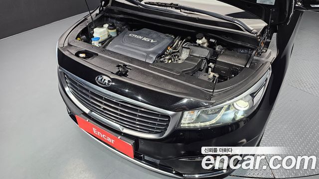 Kia Canival 2017 — photo 6