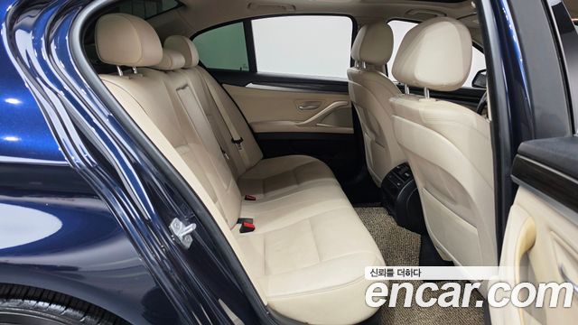 BMW 5-Series 2014 — photo 12