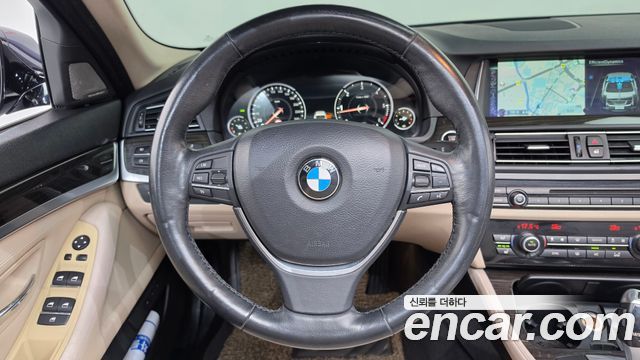 BMW 5-Series 2014 — photo 13
