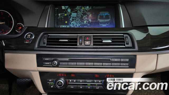 BMW 5-Series 2014 — photo 14