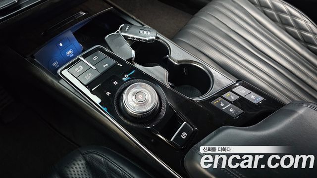 Kia K8 2023 — photo 12