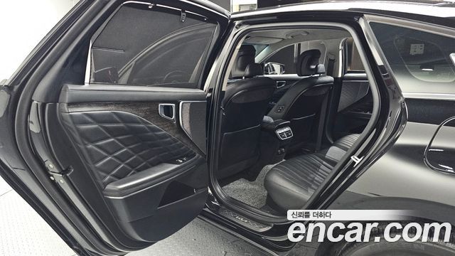 Kia K8 2023 — photo 18
