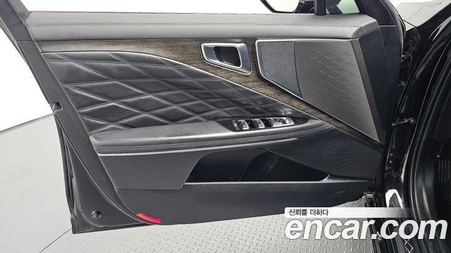 Kia K8 2023 — photo 14