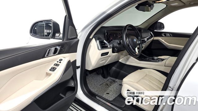 BMW X5 2025 — photo 13