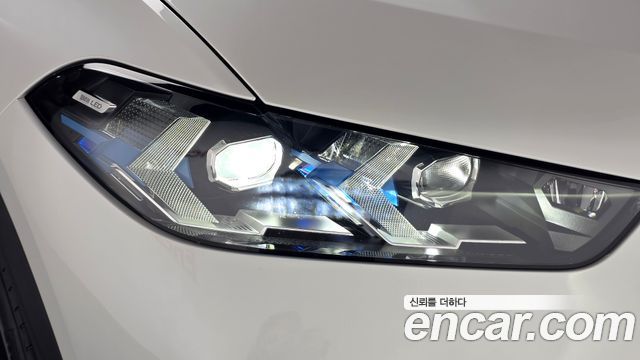 BMW X5 2025 — photo 8