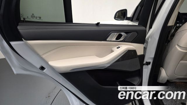 BMW X5 2025 — photo 15