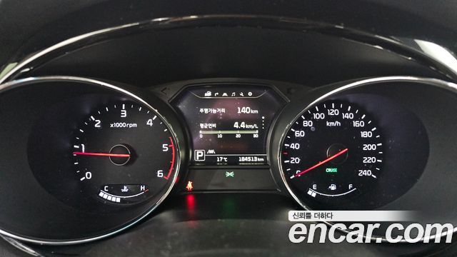 Kia Canival 2016 — photo 8