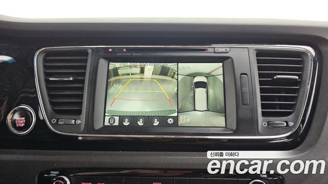 Kia Canival 2016 — photo 13