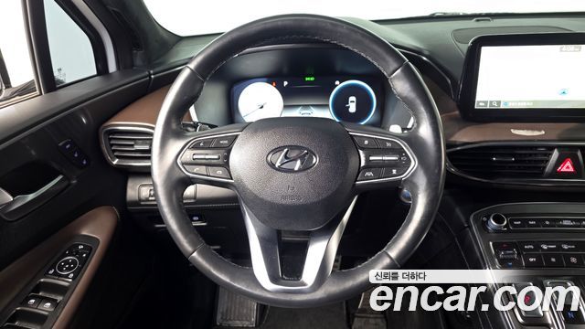 Hyundai Santafe 2023 — photo 13
