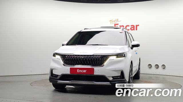 Kia Canival 2022 — photo 3
