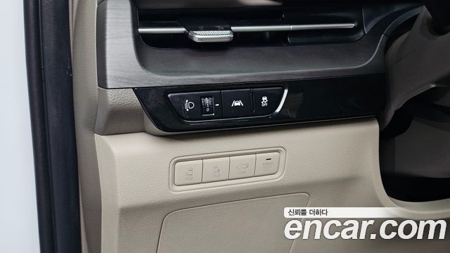 Kia Canival 2022 — photo 21
