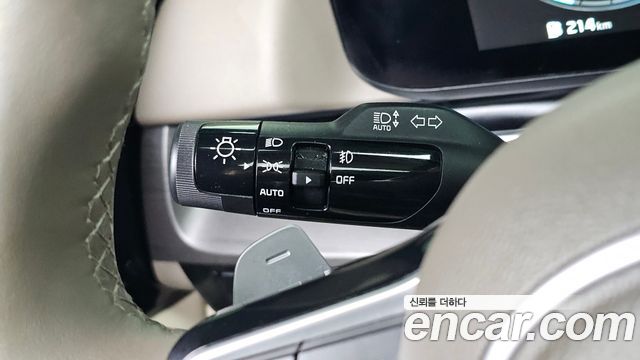 Kia Canival 2022 — photo 22