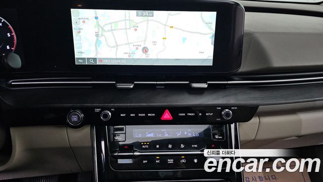 Kia Canival 2022 — photo 25