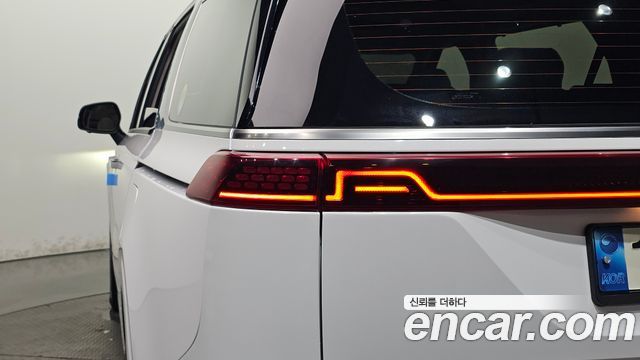 Kia Canival 2022 — photo 9