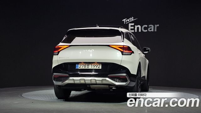 Kia Sportage 2023 — photo 4