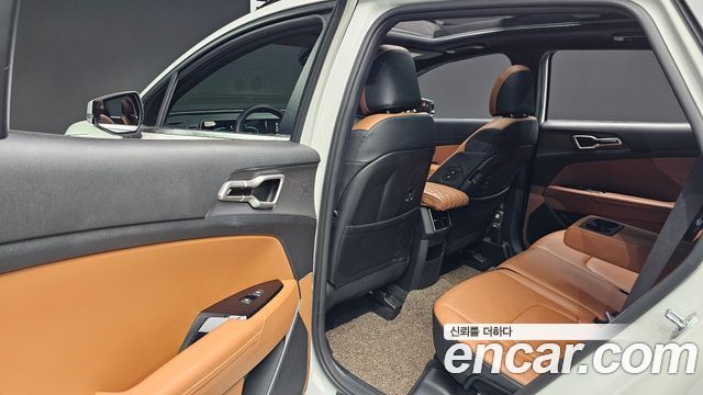 Kia Sportage 2023 — photo 17