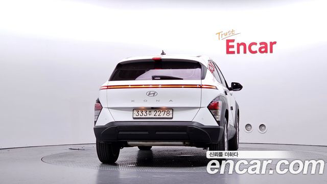Hyundai Kona 2023 — photo 4