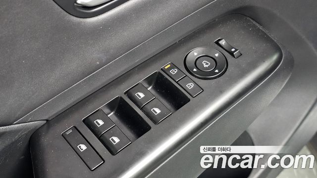 Hyundai Kona 2023 — photo 19