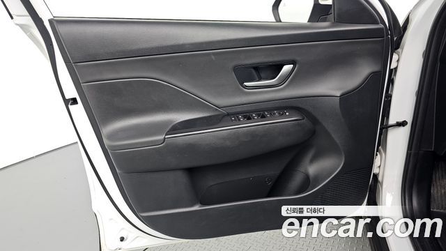 Hyundai Kona 2023 — photo 14