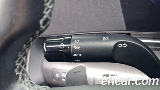 Hyundai Kona 2023 — photo 29