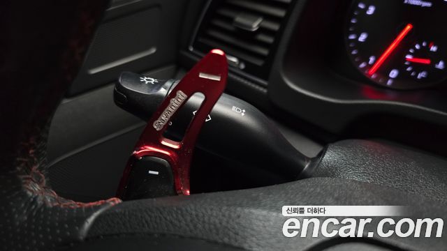 Hyundai AVANTE 2018 — photo 30