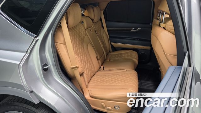 Genesis GV80 2023 — photo 17
