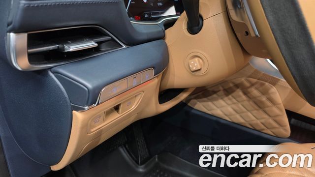 Genesis GV80 2023 — photo 25